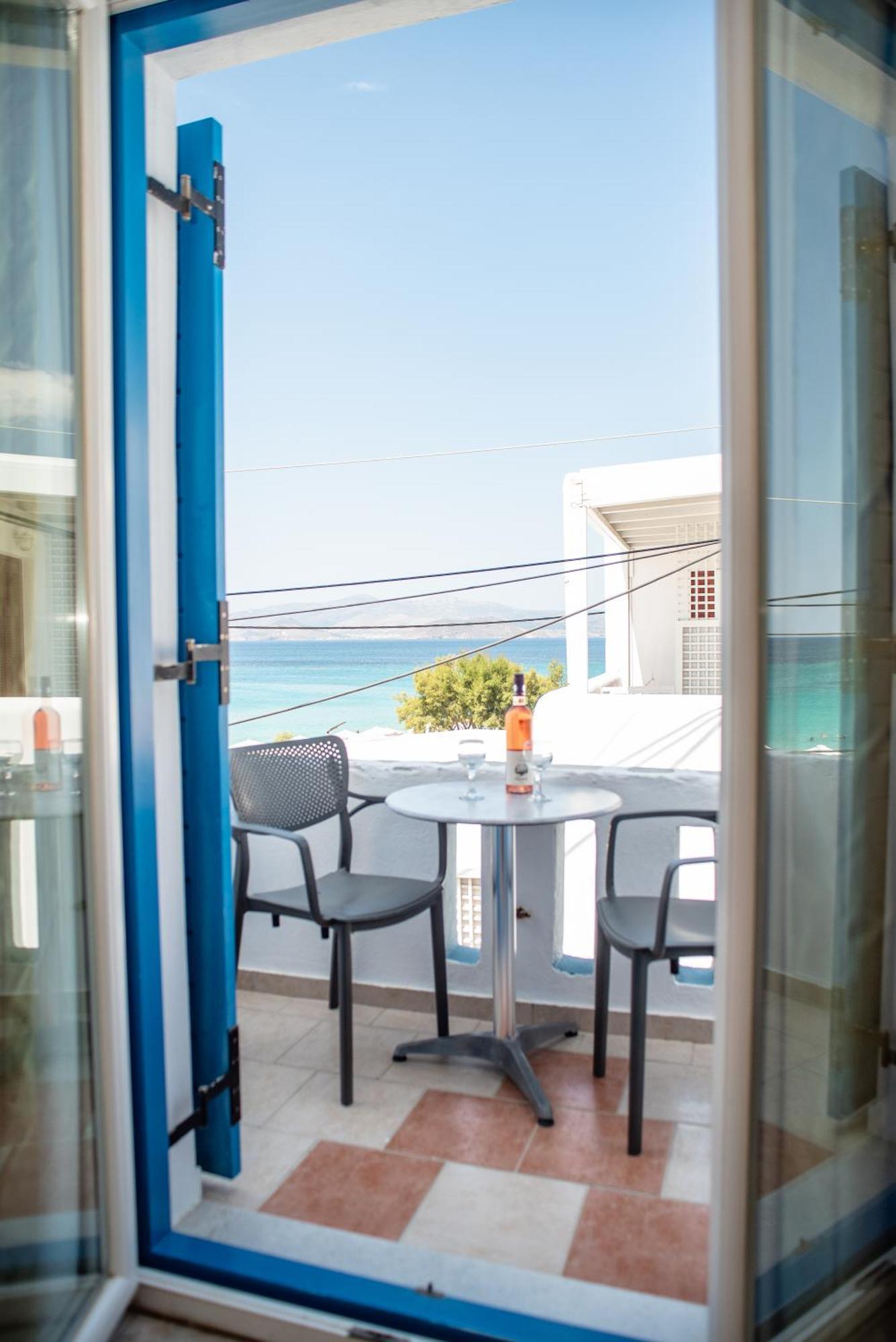 Deep Blue Aparthotel Agios Prokopios  Bagian luar foto