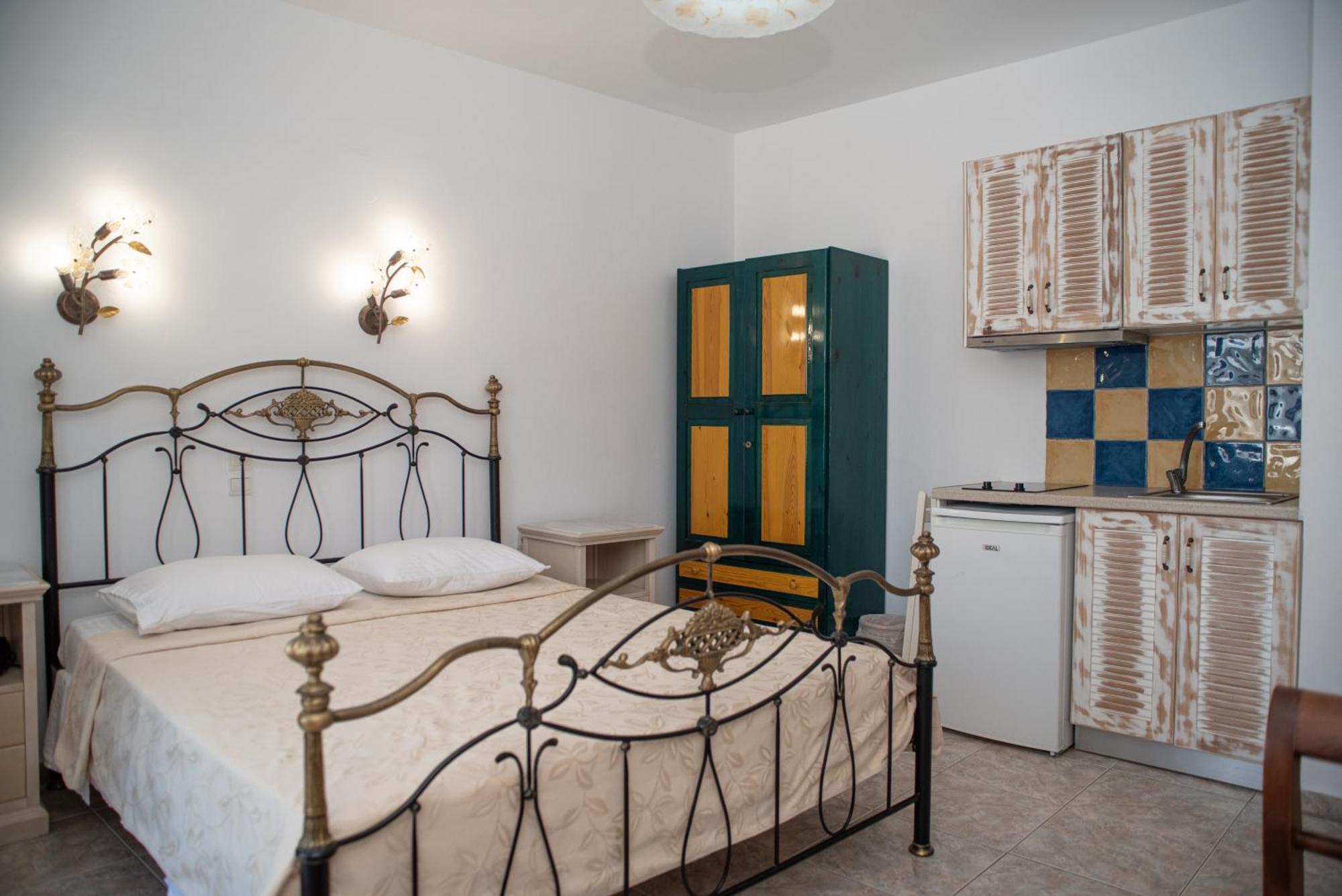 Deep Blue Aparthotel Agios Prokopios  Bagian luar foto
