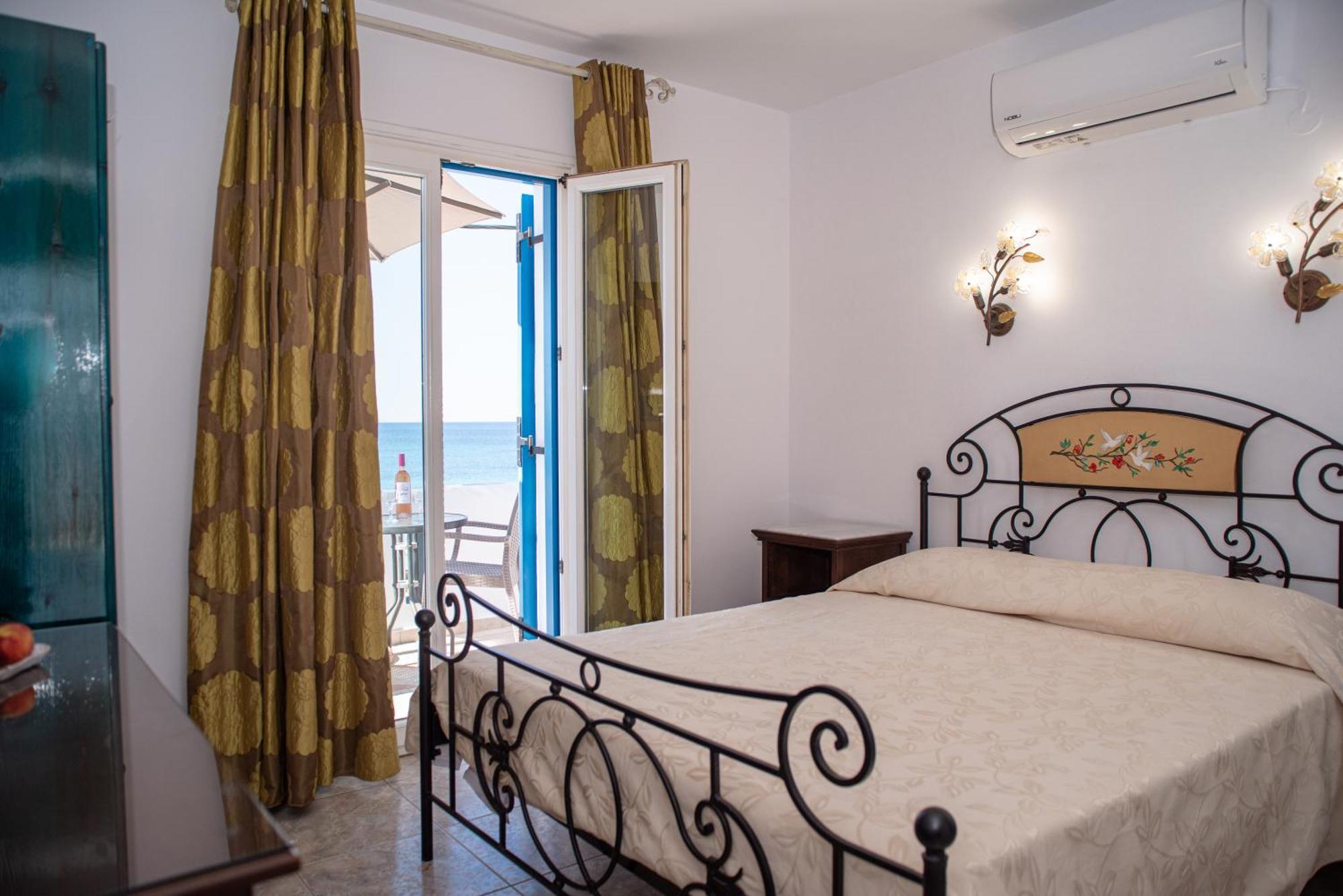 Deep Blue Aparthotel Agios Prokopios  Bagian luar foto